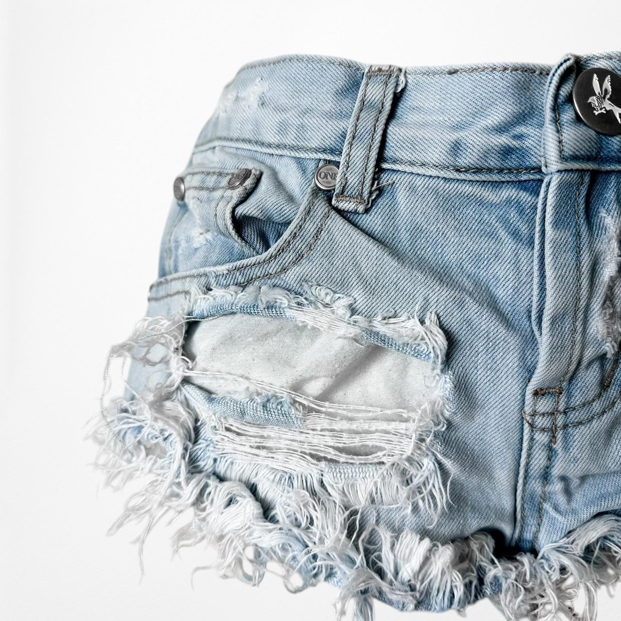 One Teaspoon Distressed Destroyed Mid Rise Raw Hem Shorts Size XS