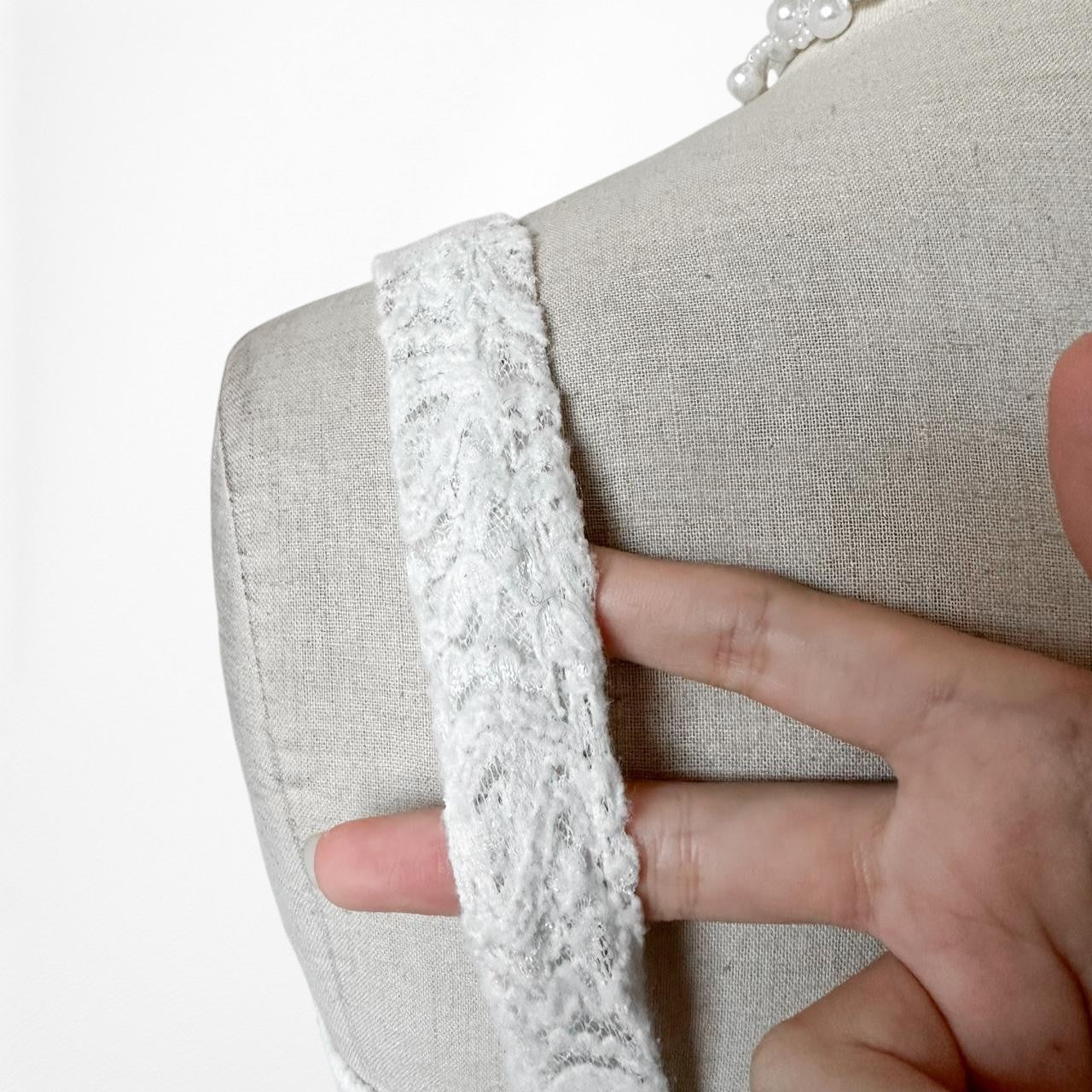 Vintage Y2K White Lace Bustier Corset Cami Tank Crop Top Size XS