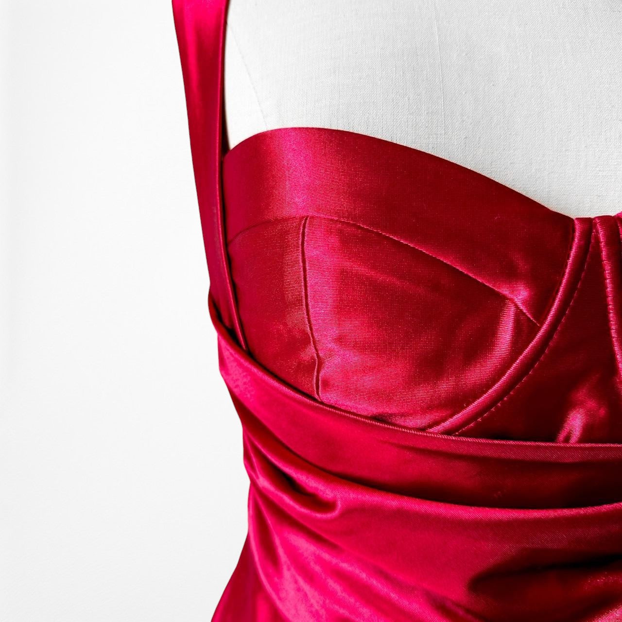 Fashion Nova Red Satin Sweetheart Corset Style Knee Length Bodycon Dress Size M