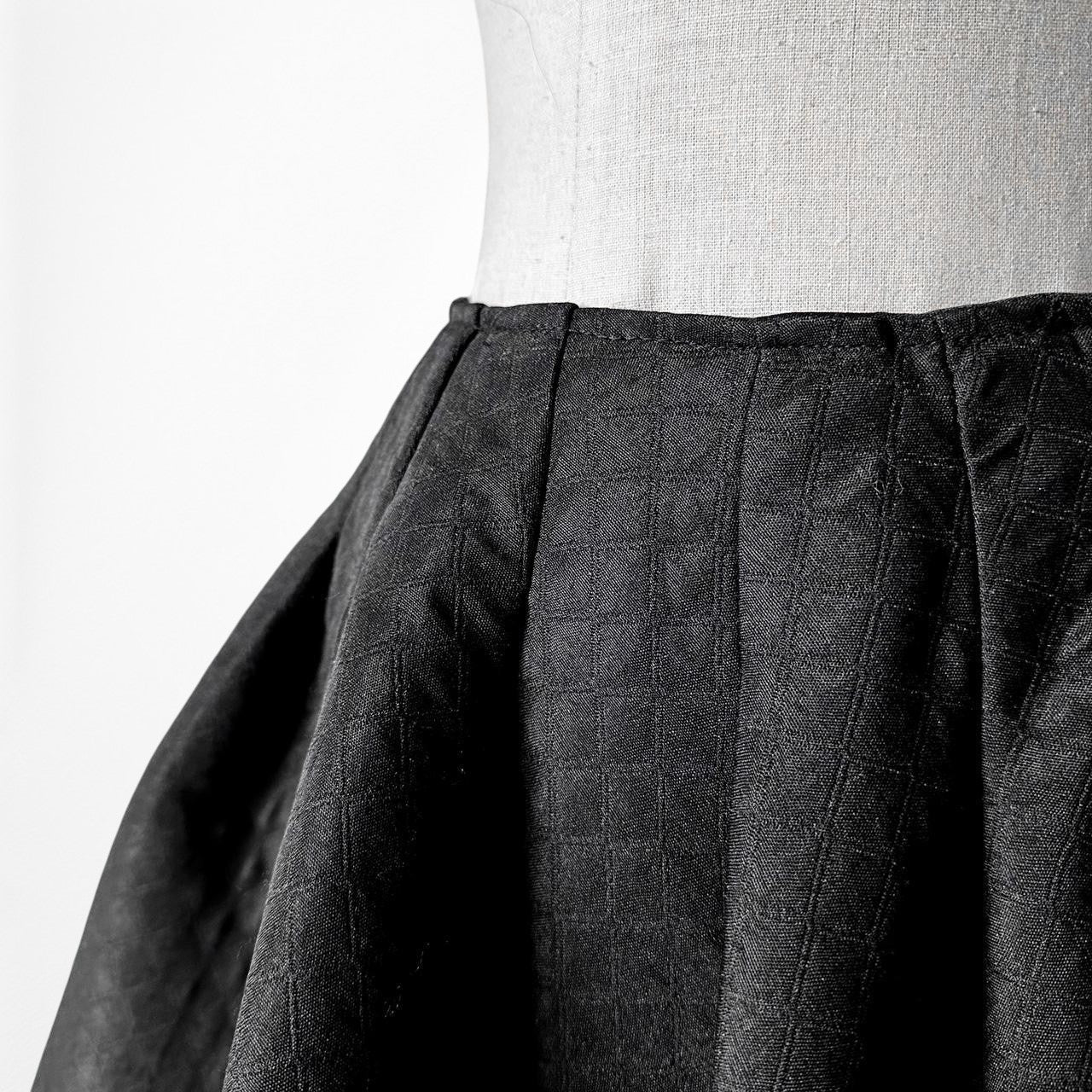 Vintage Y2K Black Pleated Skater Flared Mini Skirt Size S