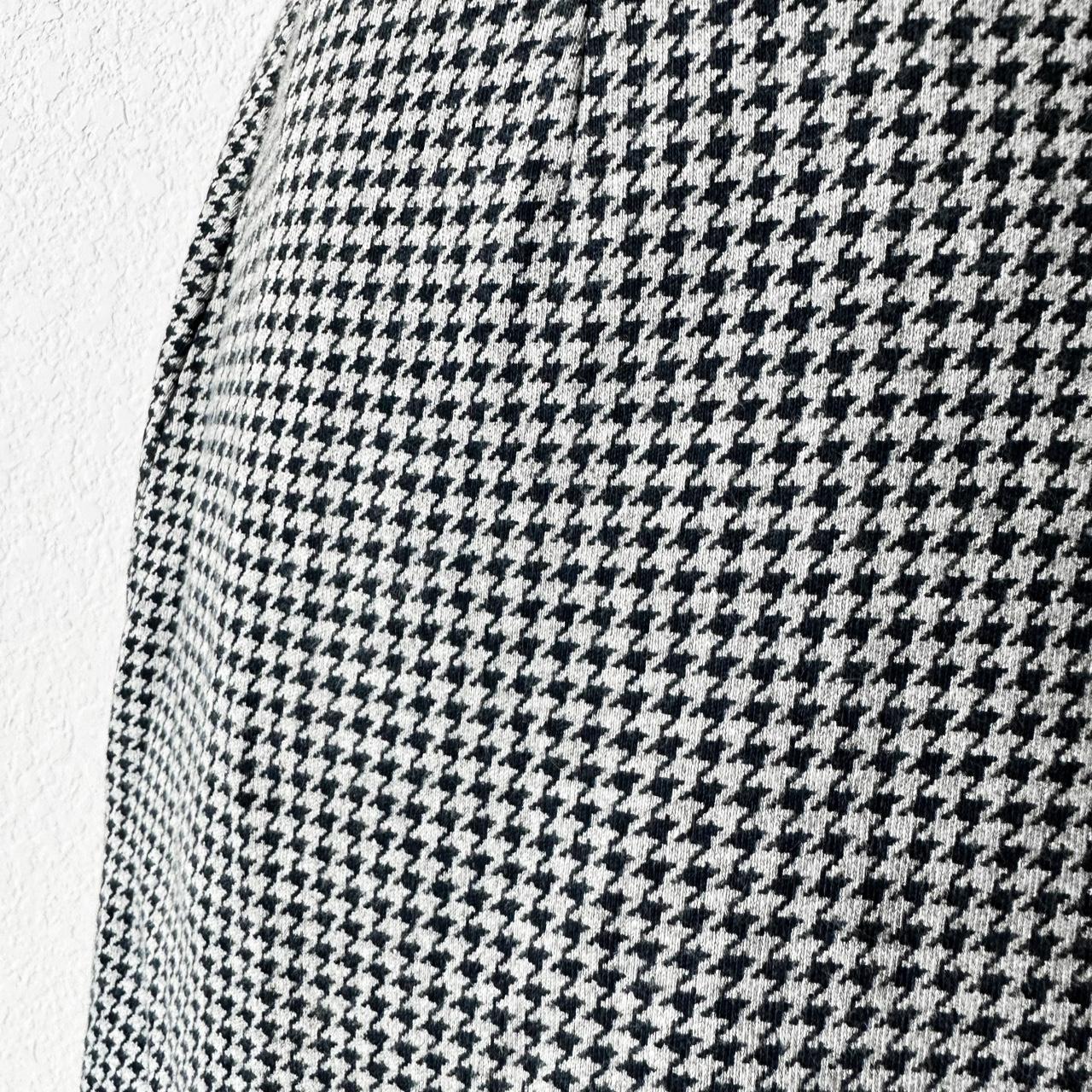 Vintage Y2K Navy Blue Checkered Knit Knee Length A-Line Knit Wrap Skirt Size S