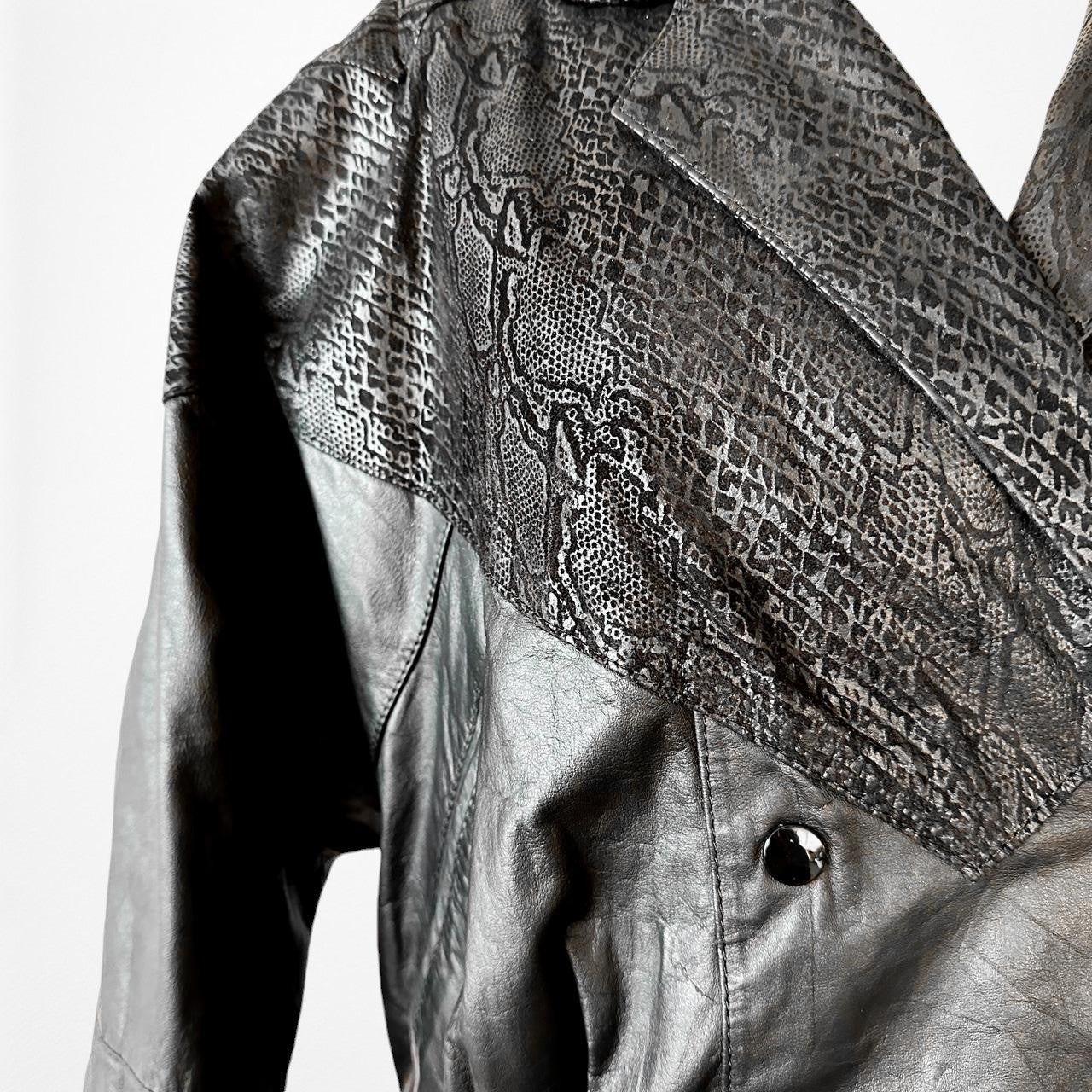 GiII Leather Fashions Vintage Leather Button Front Biker Jacket Coat Size L