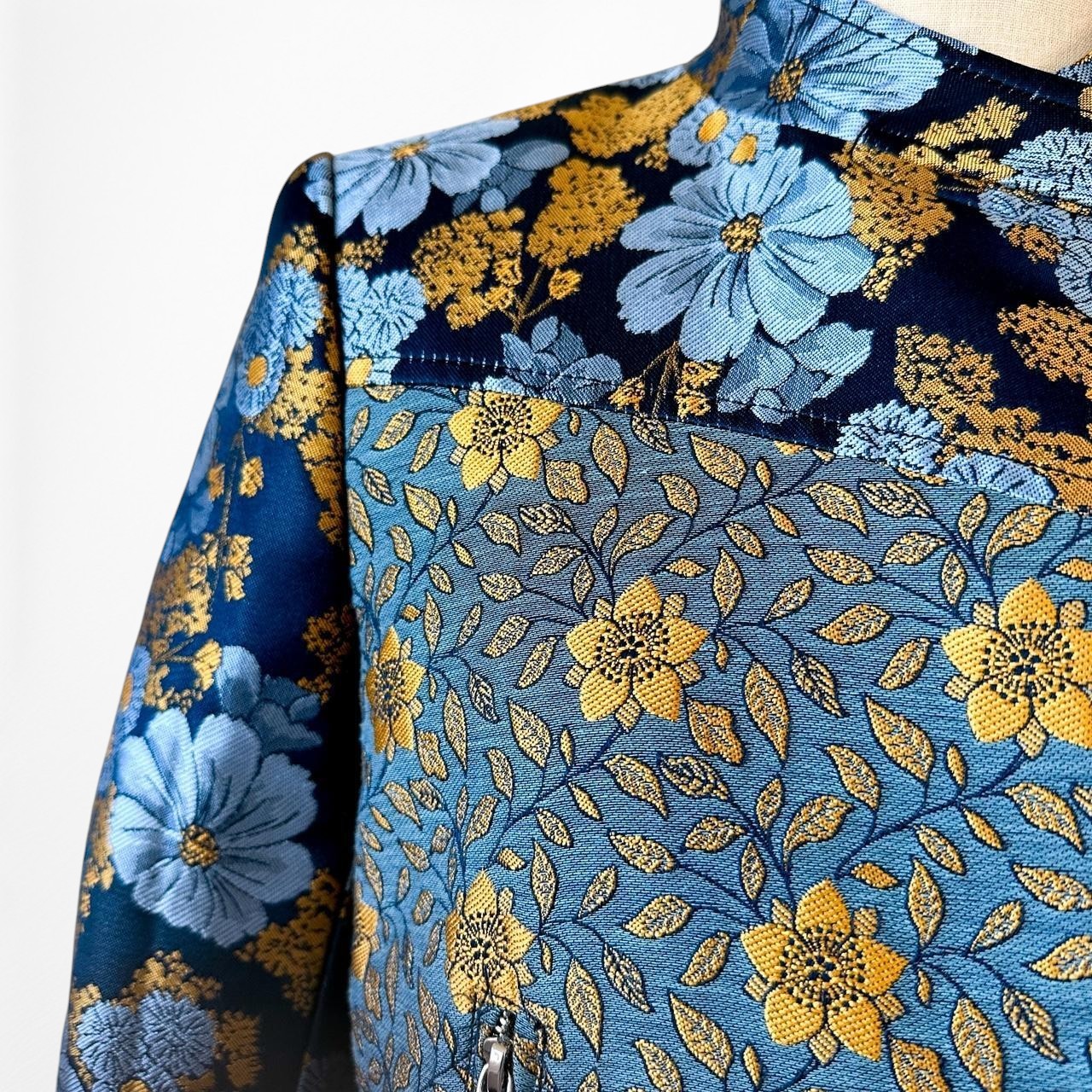Zara Blue Yellow Floral Embroidered Shoulder Padded Blazer Jacket Size XS