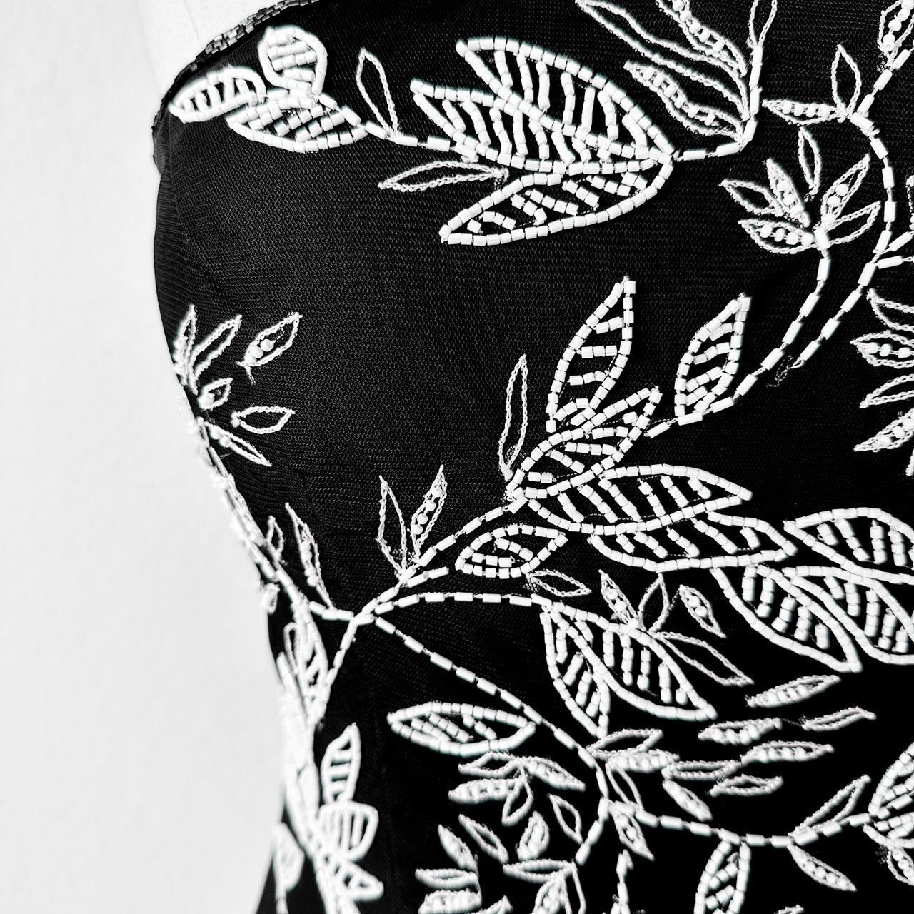 Black White Floral Beaded Strapless Fit Flared Maxi Cocktail Formal Prom Dress Size S