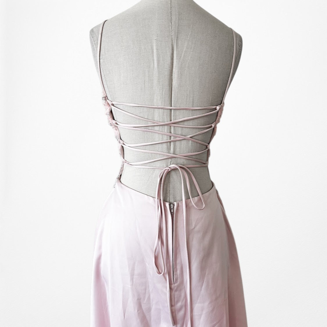 Vintage Y2K Pastel Pink Embroidered Mesh Wrap Hem Satin Maxi Prom Dress Size S