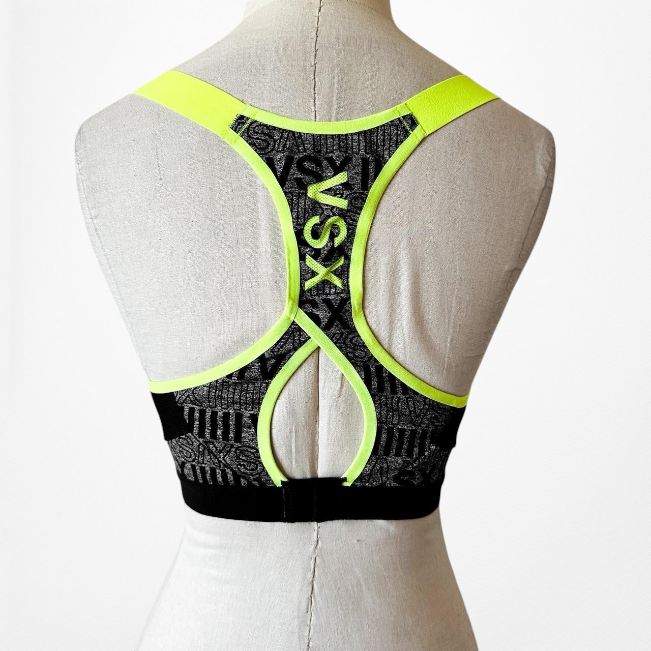 Victoria's Secret Gray Black Green Padded Knit Sports Bra Size 34C