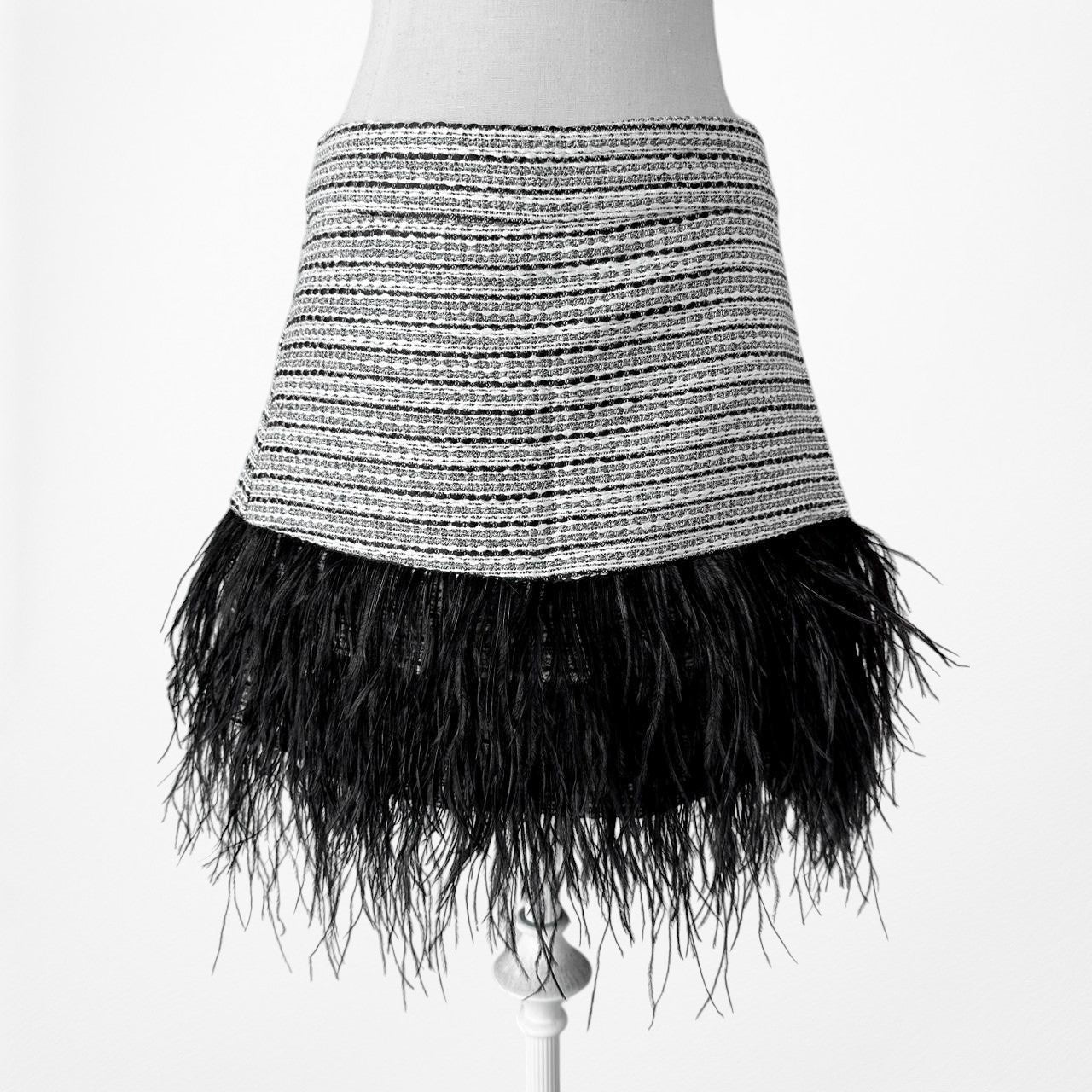 Sail To Sable Gray Black Feather Striped High Waisted A-Line Mini Skirt Size S