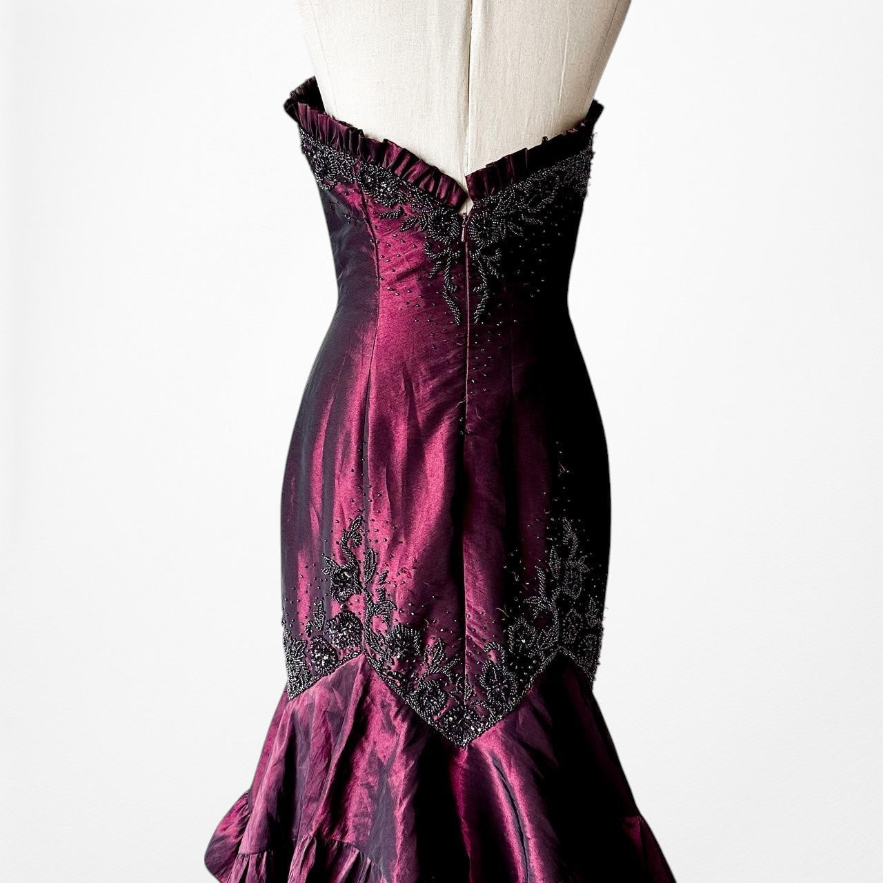 Vintage Burgundy Red Strapless Beaded Satin Ruffle Flared Maxi Prom Dress Size M