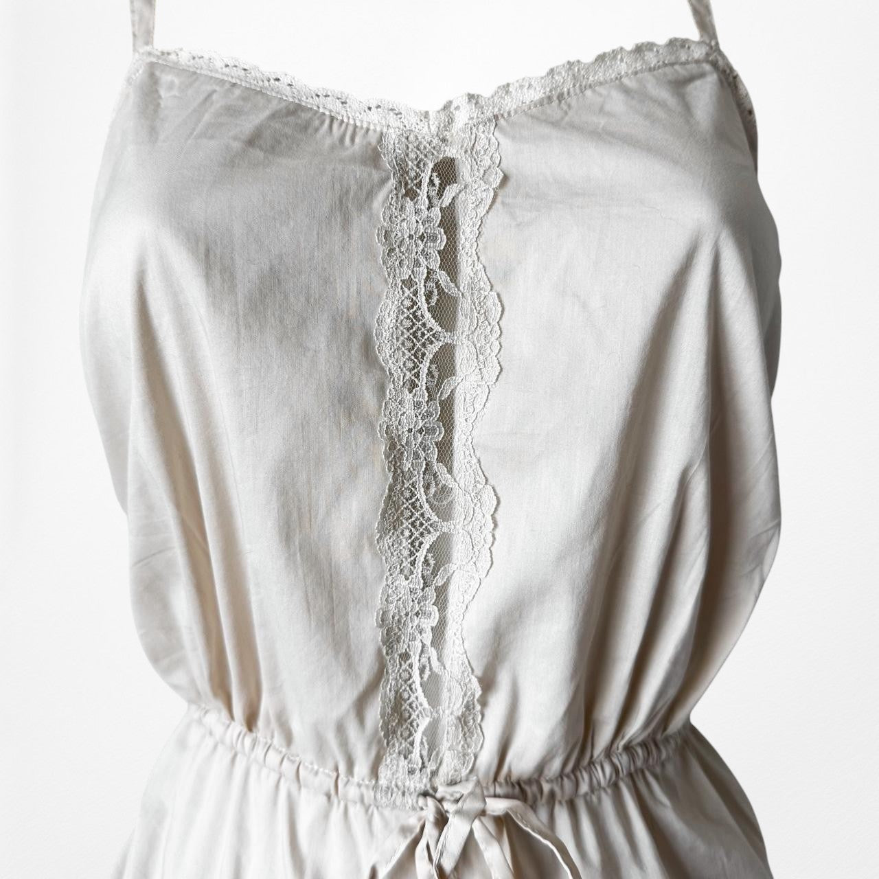 Kimchi Blue Cream Off White Lace Detail Romper Dress Size M