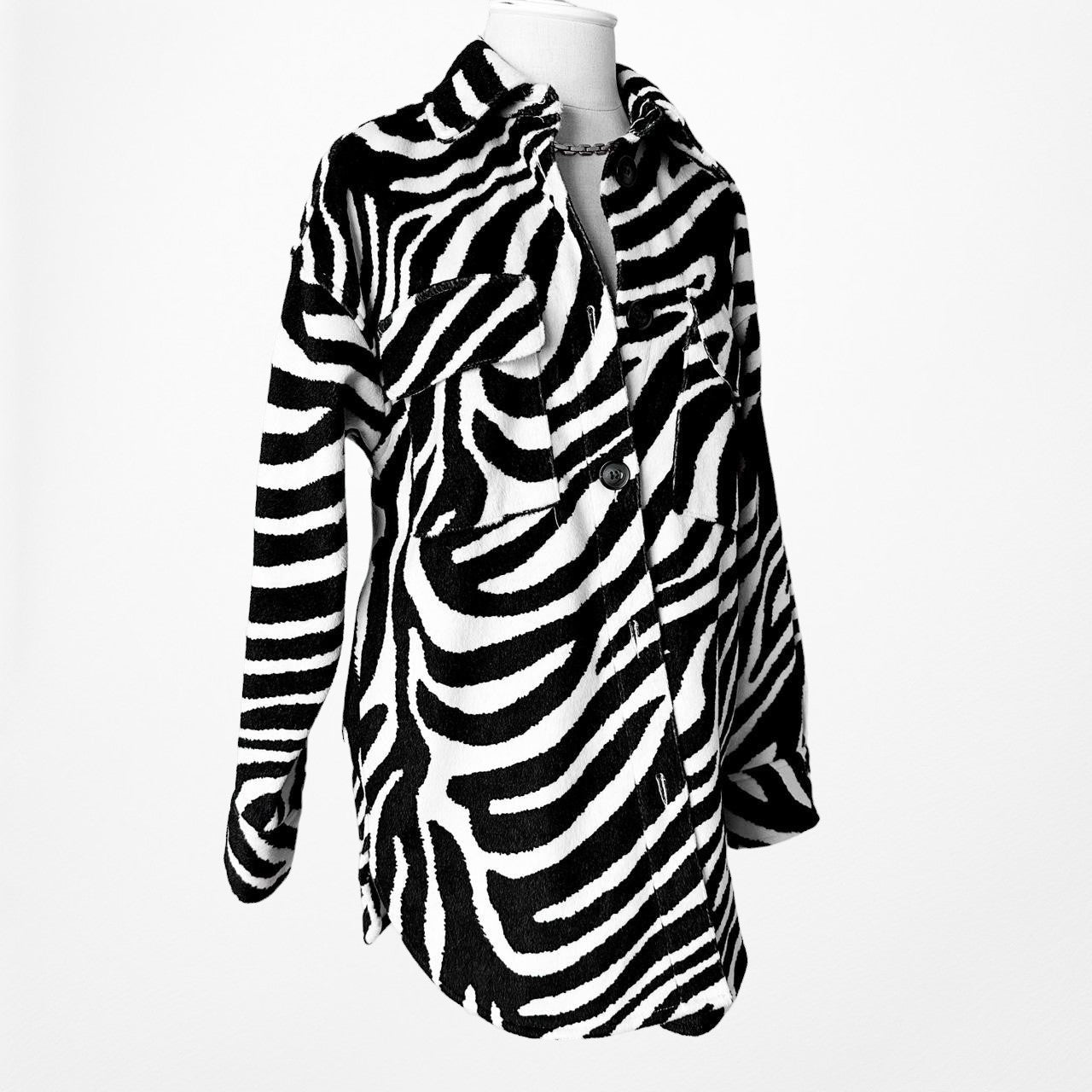 H&M Black White Soft Zebra Animal Print Long Sleeve Button Down Shirt Size XS/S