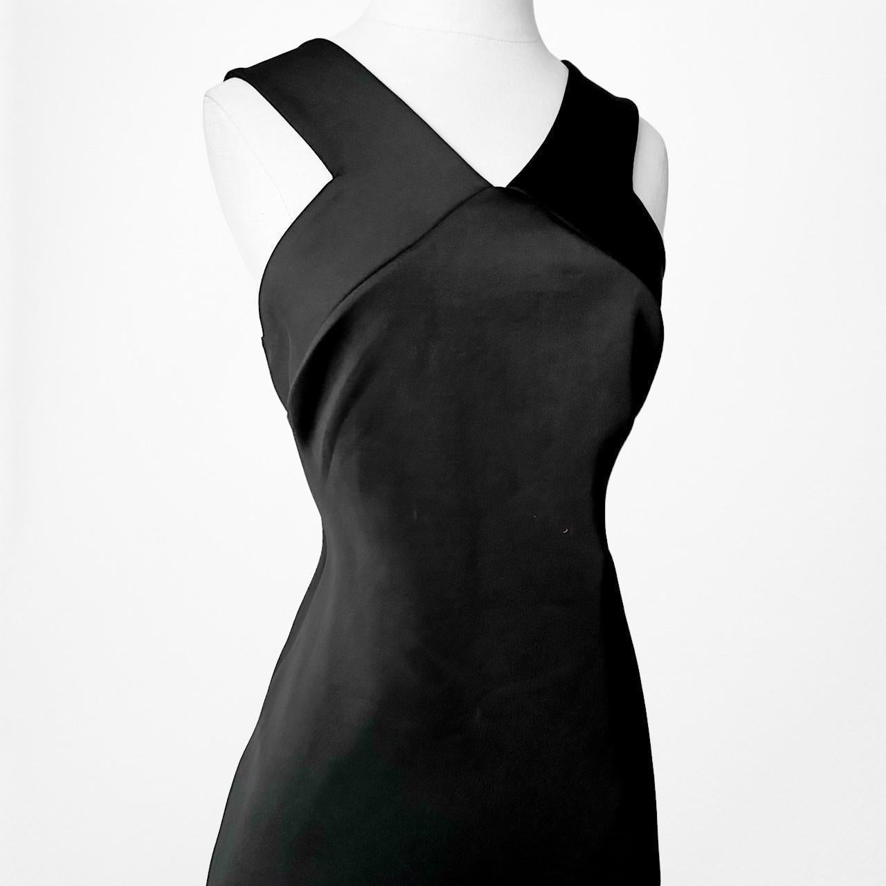 Jennifer Lopez Black Halter Cocktail Formal Knit Knee Length Dress Size 6/M