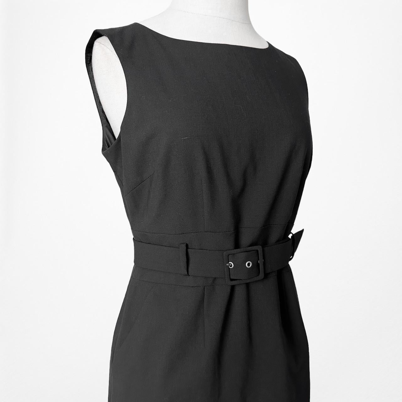 Banana Republic Black Knee Length Bodycon Belted Cocktail Dress Size 4P/S