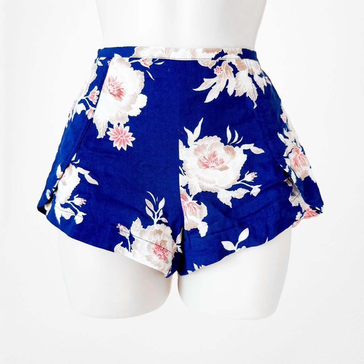 Forever 21 Blue Mid Rise Floral Woven Shorts S