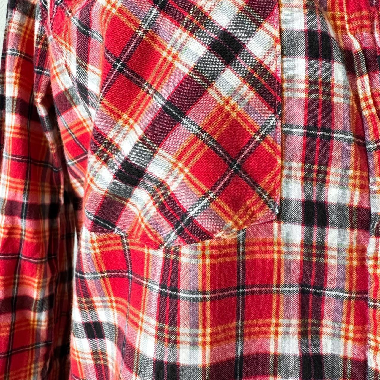 Forever 21 Red Plaid Checkered Button Down Shirt Size S