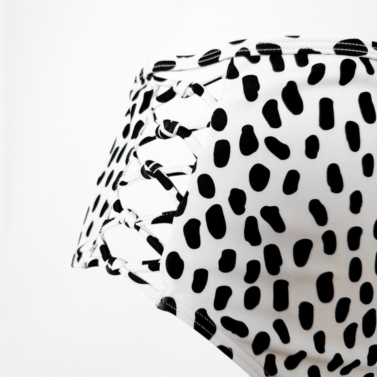 White Black Polka Dot High Waisted Cutout Strapless Two Piece Swimsuit Size XS/S