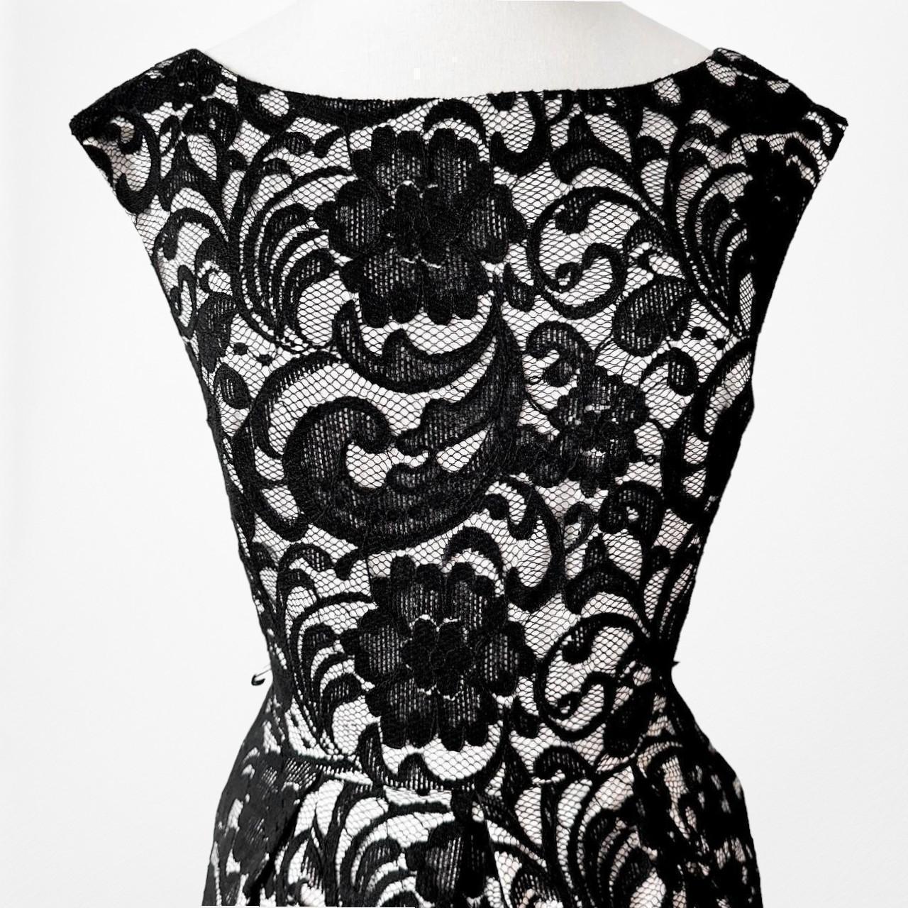 Eliza J Black Lace Knee Length Pleated Skater Flared Cocktail Dress Size 6/M