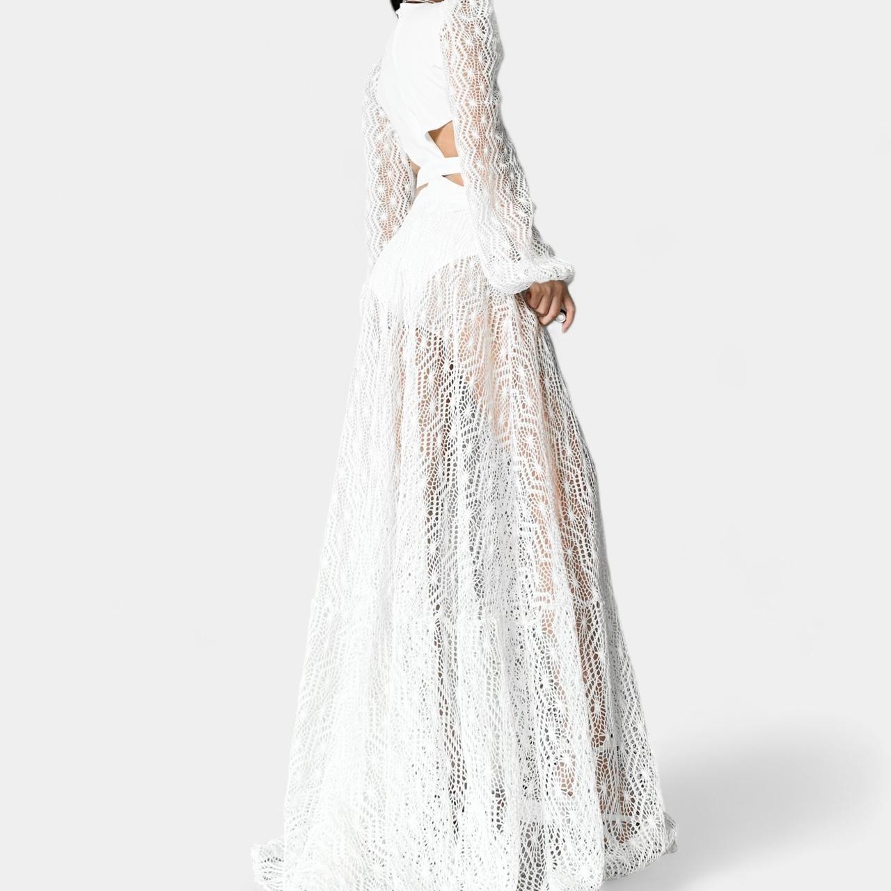 White Long Sleeve Sheer Lace Cutout VNeck Flowy A-Line Flared Maxi Dress Size S