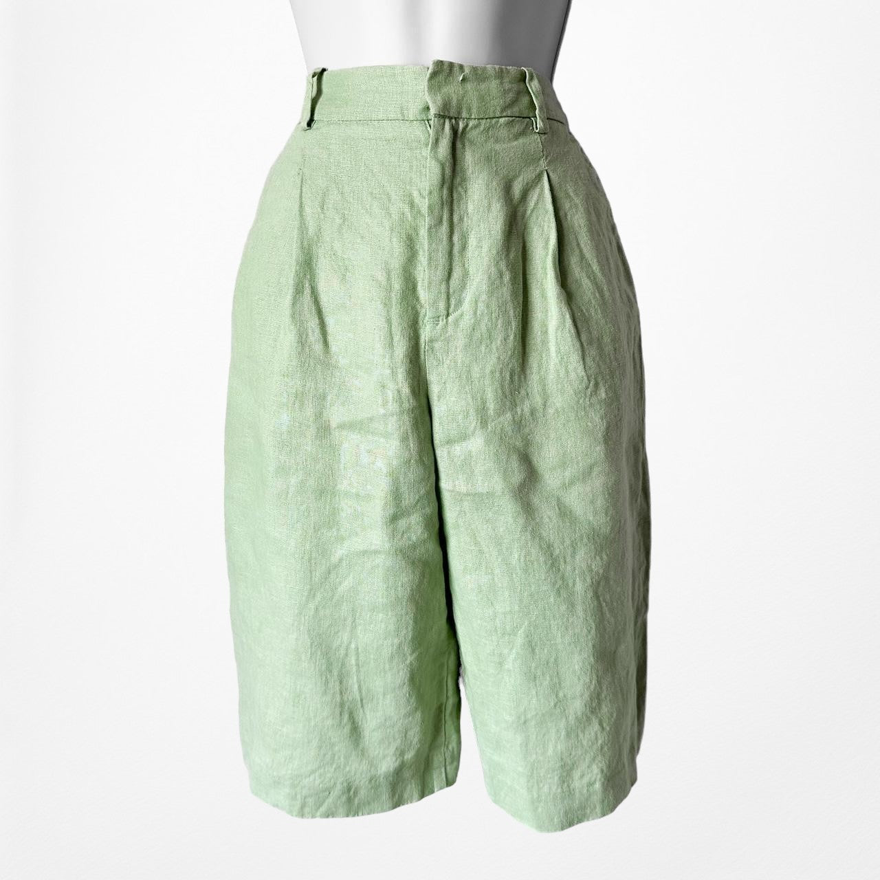 Zara Pastel Green High Waisted Casual Knee Length Bermuda Shorts Size XS/S