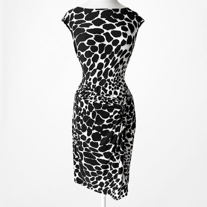 Kasper Black White Sleeveless Printed Knee Length Knit Cocktail Dress Size 4/M