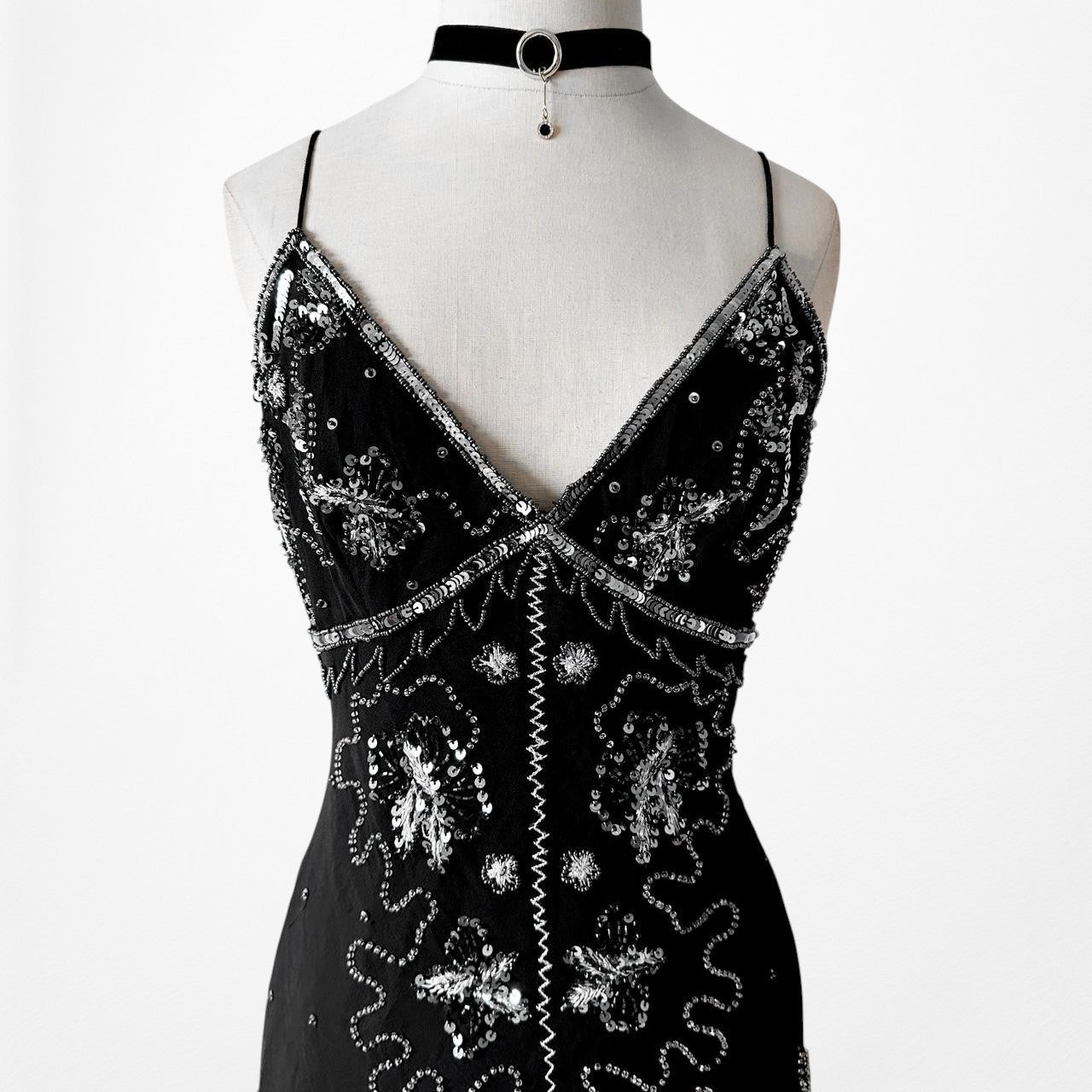 Vintage Black Sequin Beaded Silk Knee Length Bodycon Cocktail Dress Size S