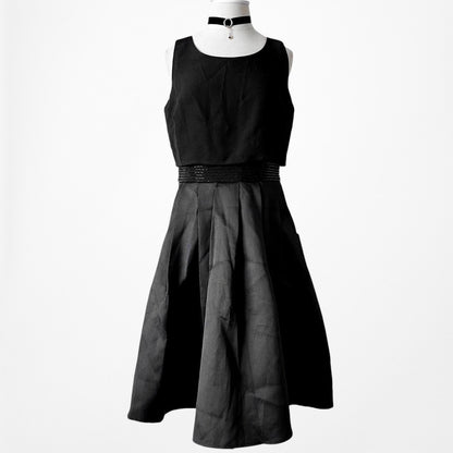 SLNY Black Satin Pleated Flared Knee Length Skater Formal Dress Size 6/M