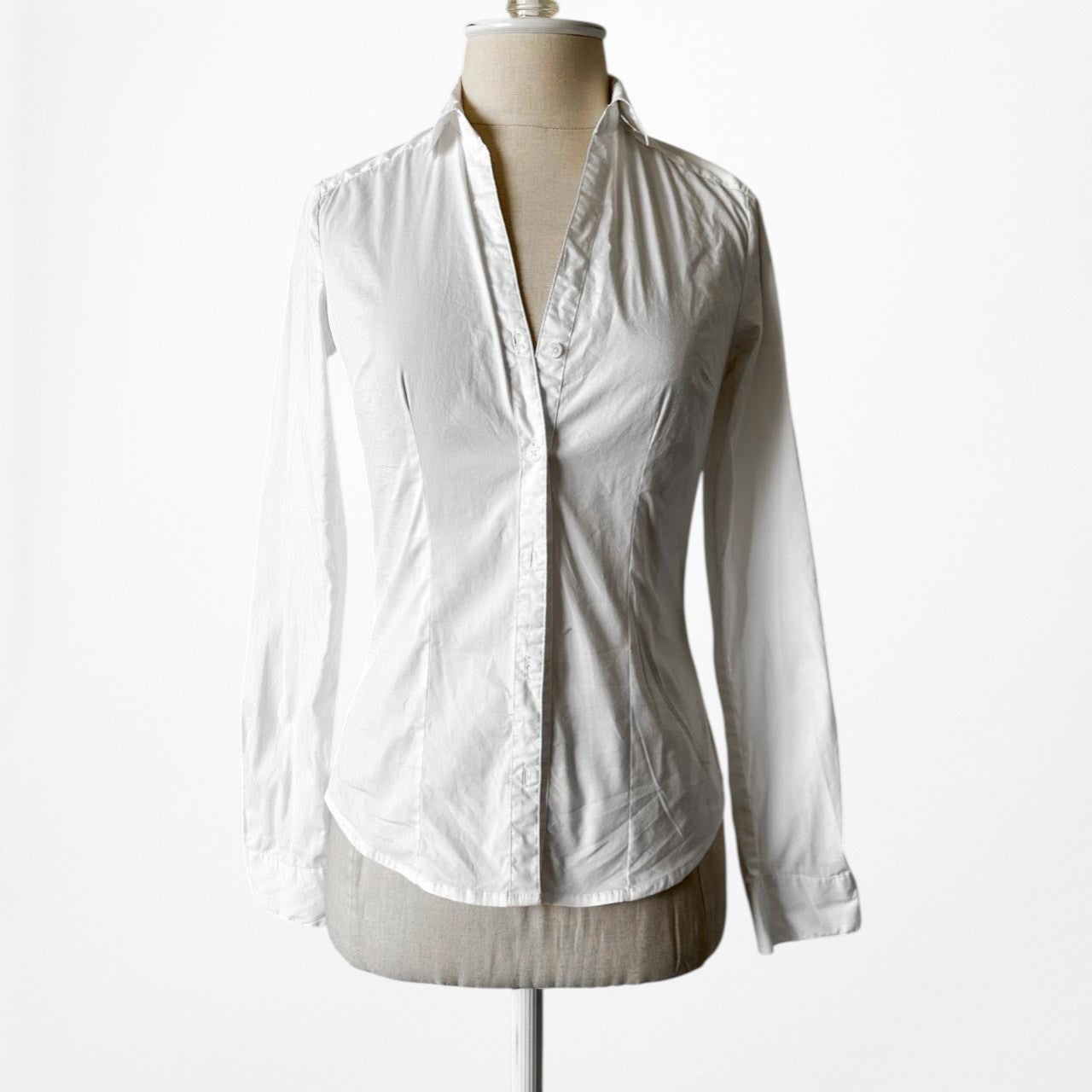 H&M White Long Sleeve Button Down Fitted Shirt Blouse Top Size XS/S