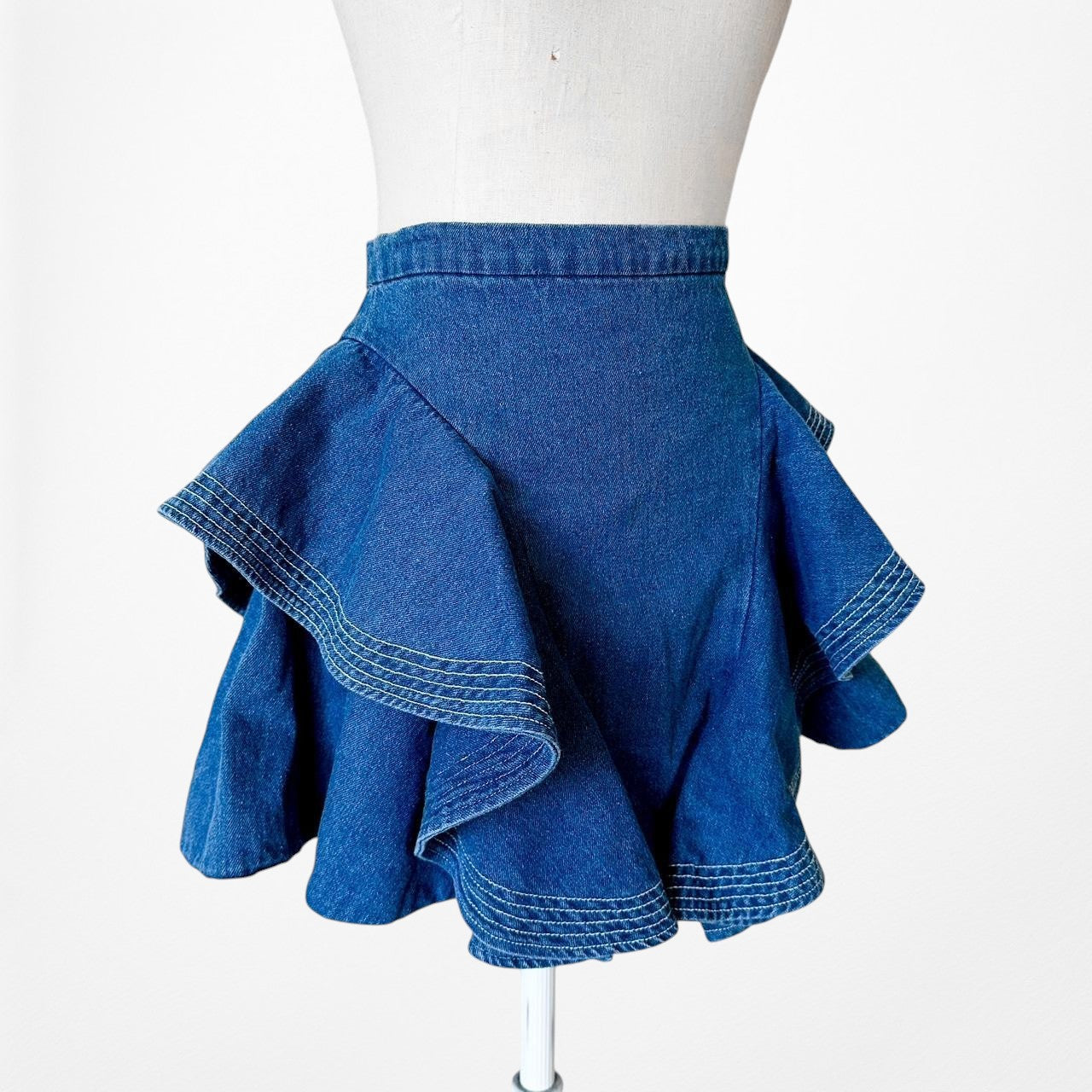 C/Meo Collective High Waisted Ruffle Denim Mini Skirt Size XS/S