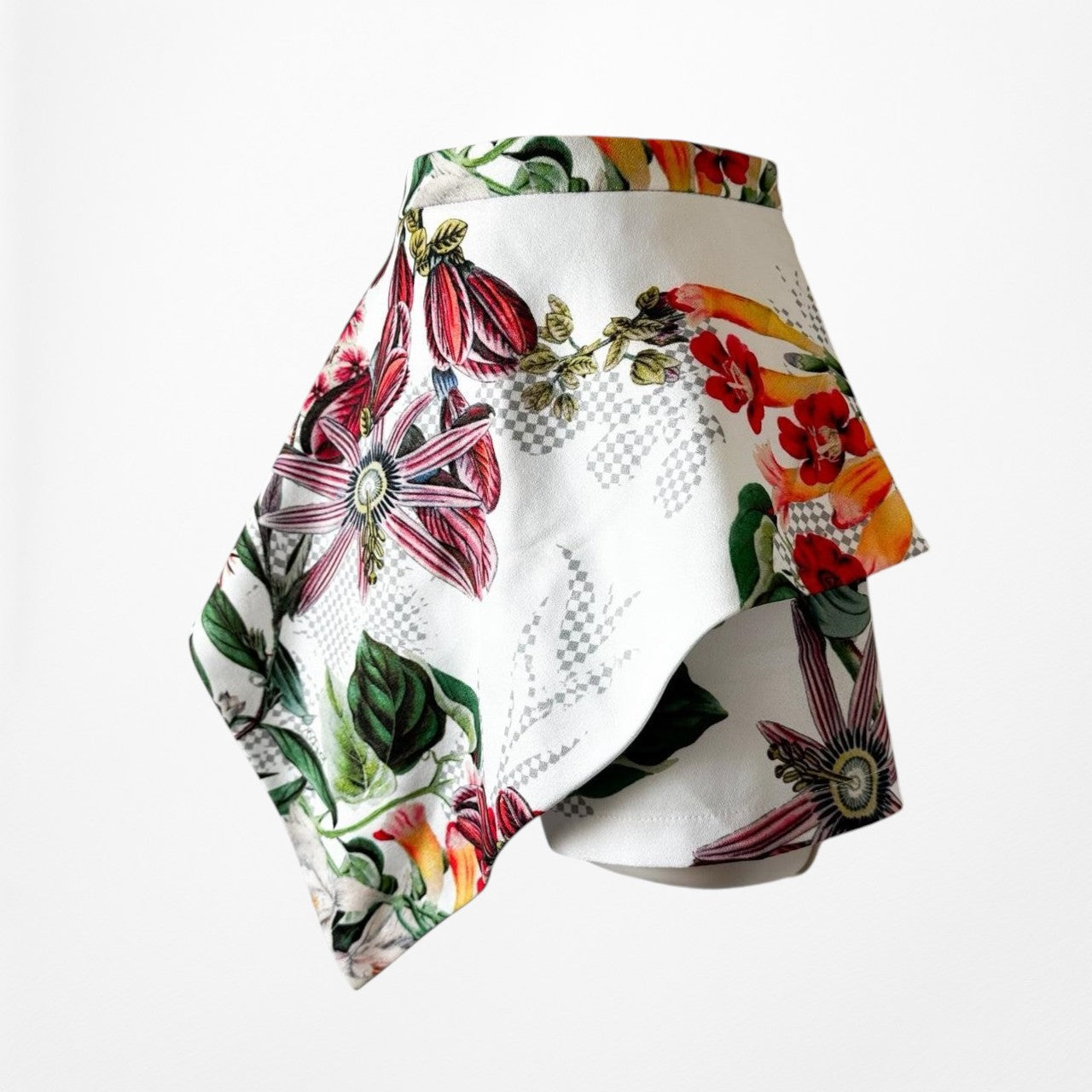 Peppermayo White Floral High Waisted Asymmetric Skort Short Skirt Size XS