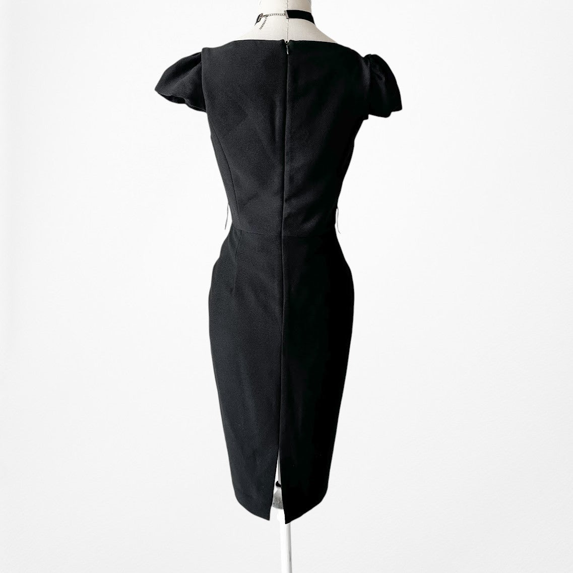 Vintage Y2K Black Capped Sleeve Knee Length Bodycon Cocktail Dress Size M