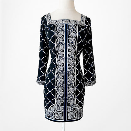 Vintage Y2K Black Long Sleeve Printed Knee Length Knit Shift Dress Size M/L