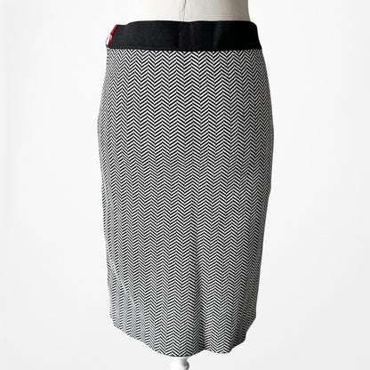 Vintage Y2K Black White Gray Knit Knee Length Bodycon Pencil Skirt Size M