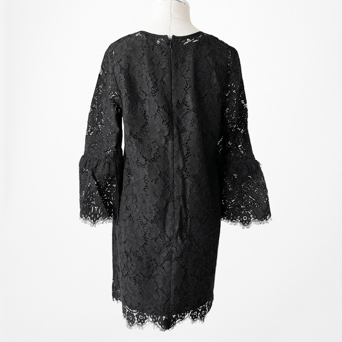 Vintage Y2K Long Bell Sleeve Lace Knee Length Cocktail Shift Dress Size M
