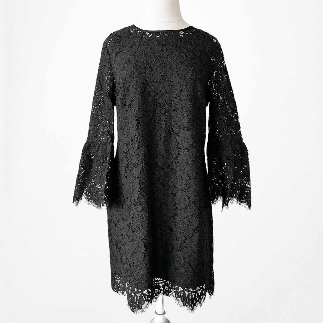 Vintage Y2K Long Bell Sleeve Lace Knee Length Cocktail Shift Dress Size M