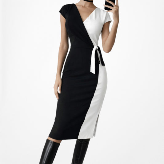 Vintage Y2K Black White Colorblock Knee Length Knit Side Tie Dress Size S