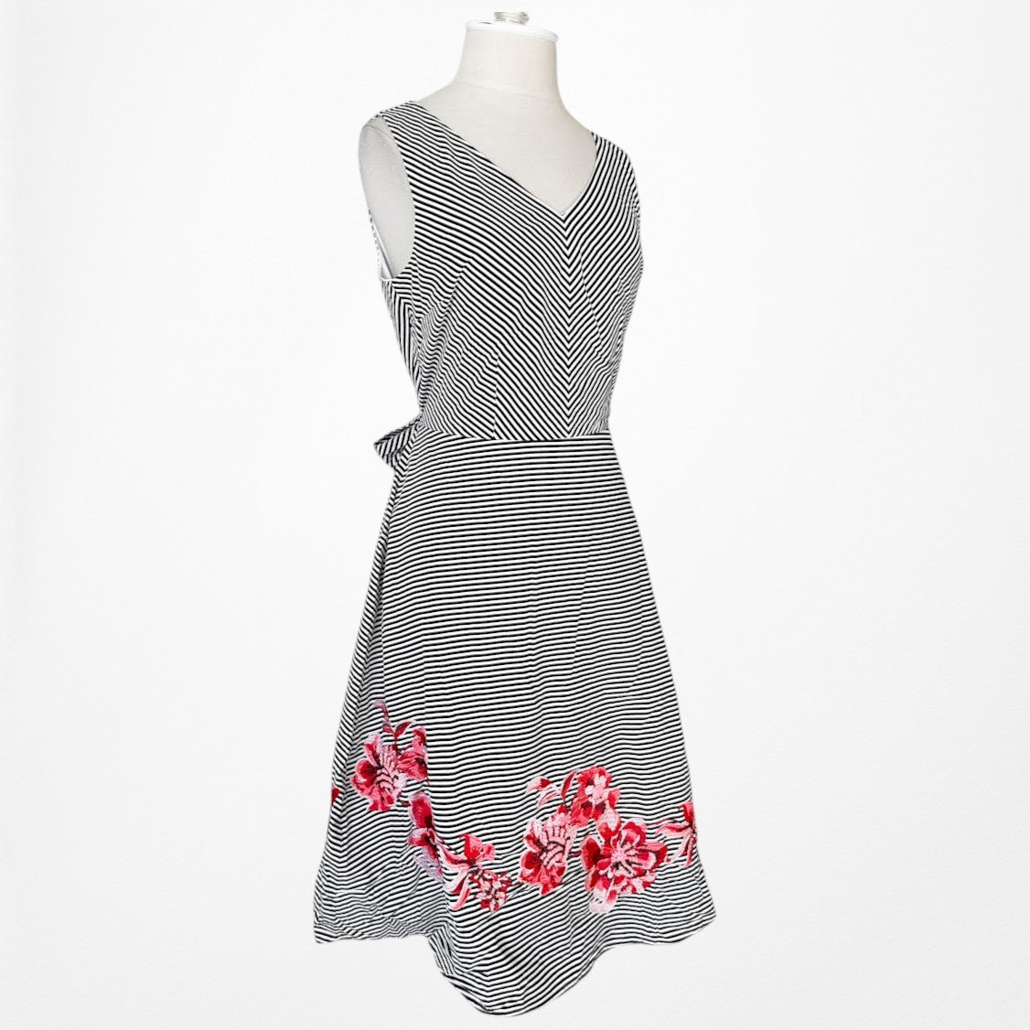 Vintage Black White Striped Red Floral Embroidered Flared Knee Length Dress M