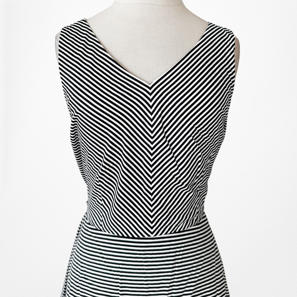 Vintage Black White Striped Red Floral Embroidered Flared Knee Length Dress M