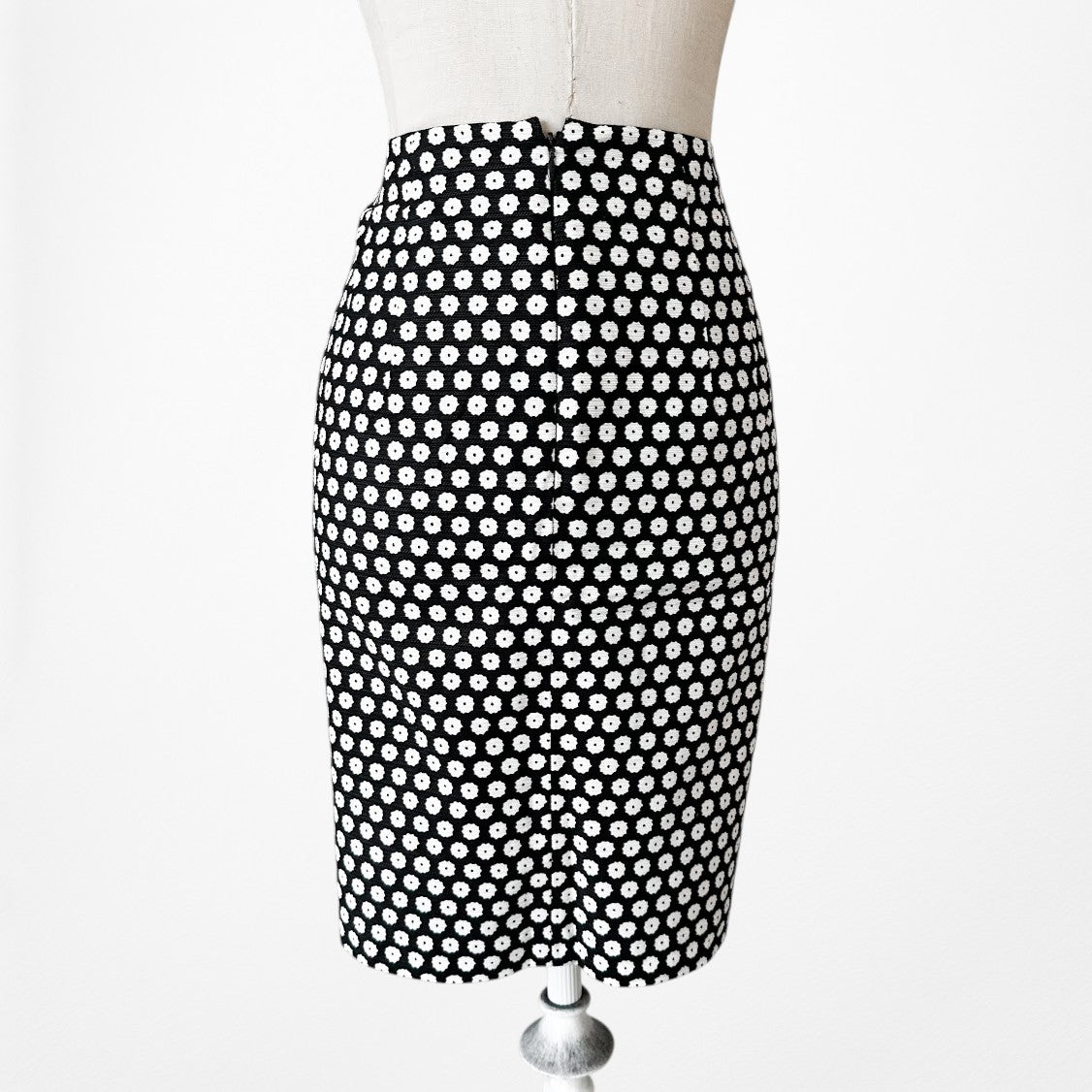 Vintage Y2K Black White Knee Length Straight Pencil Bodycon Skirt Size S/M