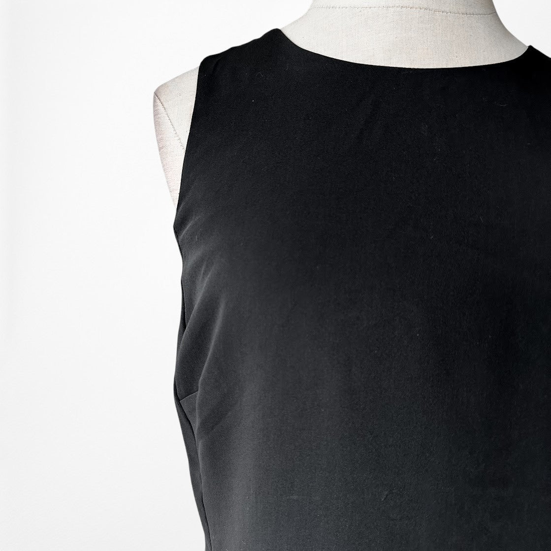 Vintage Y2K Black Sleeveless Knee Length Bodycon Cocktail Party Dress Size M