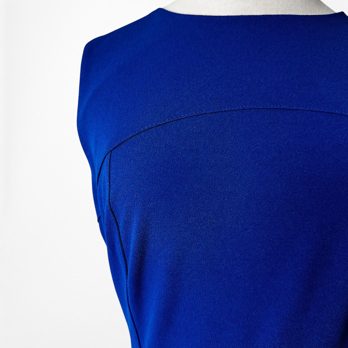 Vintage Y2K Tommy Hilfiger Blue Sleeveless Flared Knee Length Knit Dress Size M