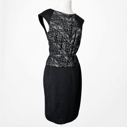 Vintage Y2K 90s Black Knit Geometric Print Knee Length Belted Dress Size M