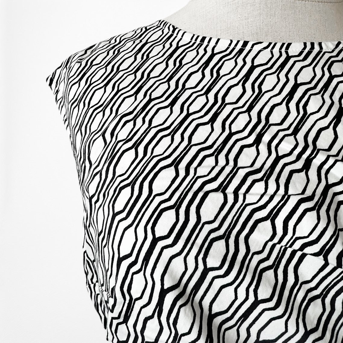 Vintage Y2K Gray Knee Length Sleeveless Waist Side Geometric Print Dress S/M