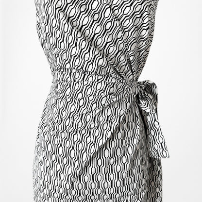 Vintage Y2K Gray Knee Length Sleeveless Waist Side Geometric Print Dress S/M