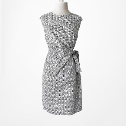 Vintage Y2K Gray Knee Length Sleeveless Waist Side Geometric Print Dress S/M