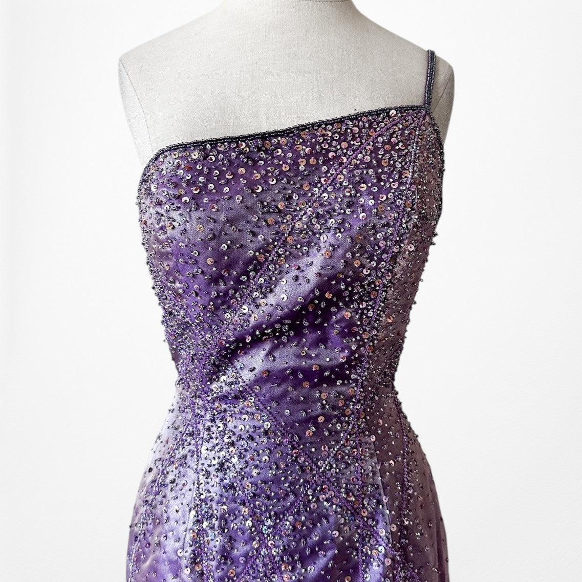 Vintage Y2K 90s Purple Satin One Shoulder Beaded Mermaid Maxi Prom Dress Size S