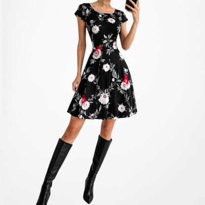 Vintage Y2K 90s Black White Floral Knit Print Short Sleeve Flared Dress Size S/M