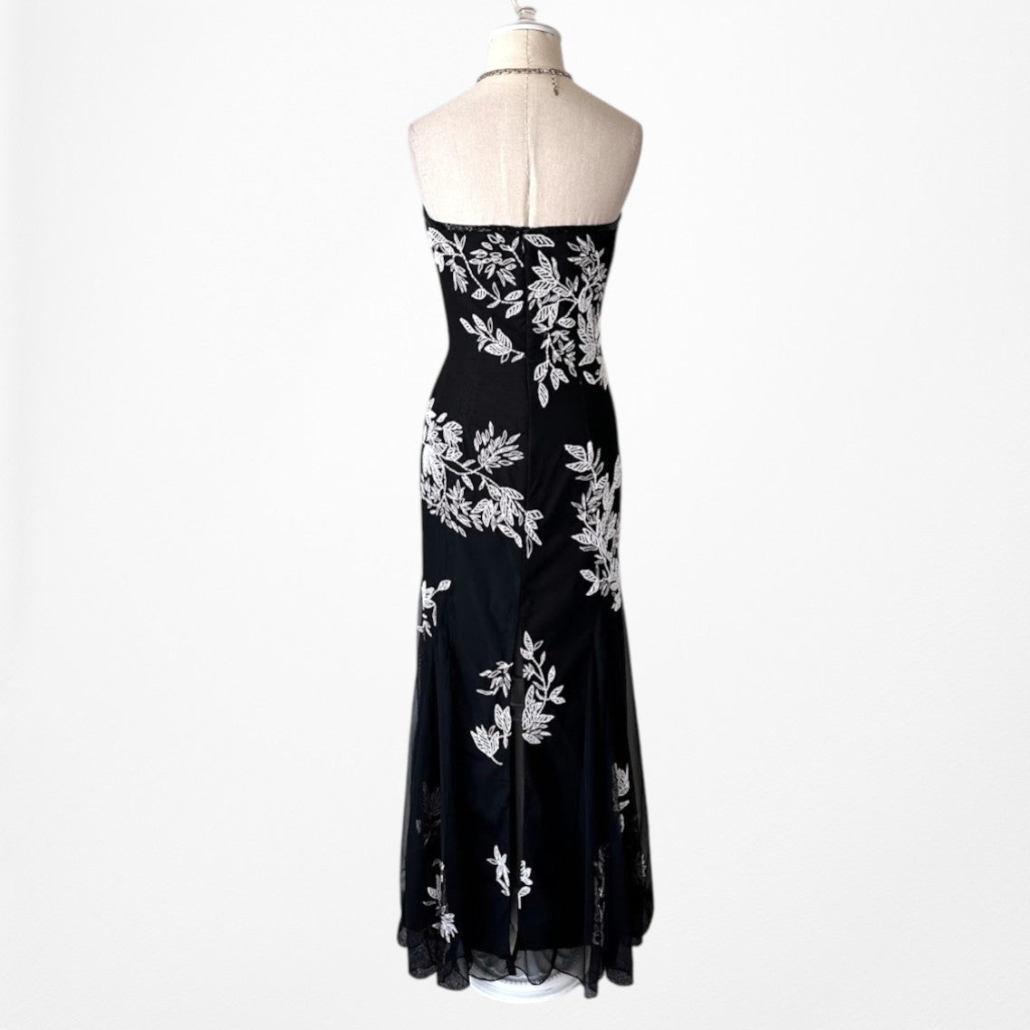 Black White Floral Beaded Strapless Fit Flared Maxi Cocktail Formal Prom Dress Size S