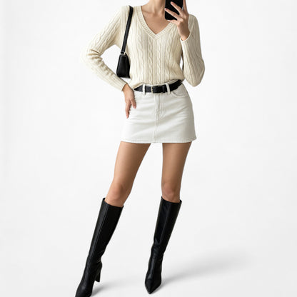 Vintage Y2K Off White Cream Wool Blend Cable Knit V-Neck Sweater Top Size SP