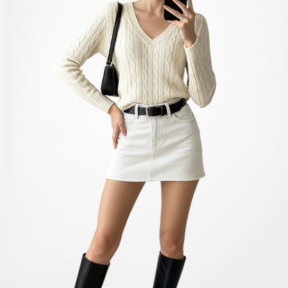 Vintage Y2K Off White Cream Wool Blend Cable Knit V-Neck Sweater Top Size SP