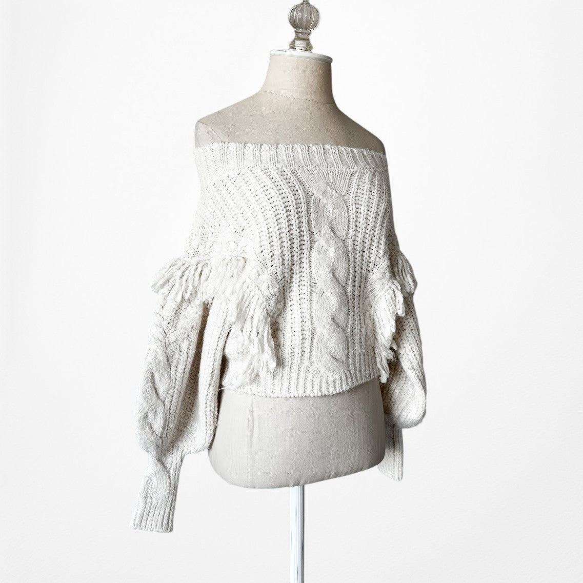 Vintage Y2K Off White Cable Knit Off The Shoulder Ruffle Sweater Size S