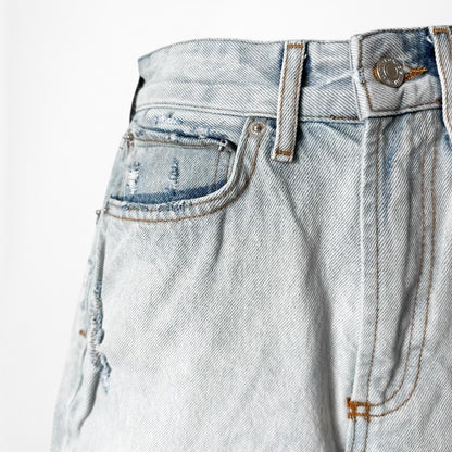 White Fox Boutique High Waisted Distressed Ripped Knee Cropped Mom Jeans Size XS